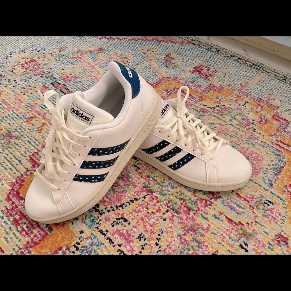 Adidas navy and white leopard stripe sneaker